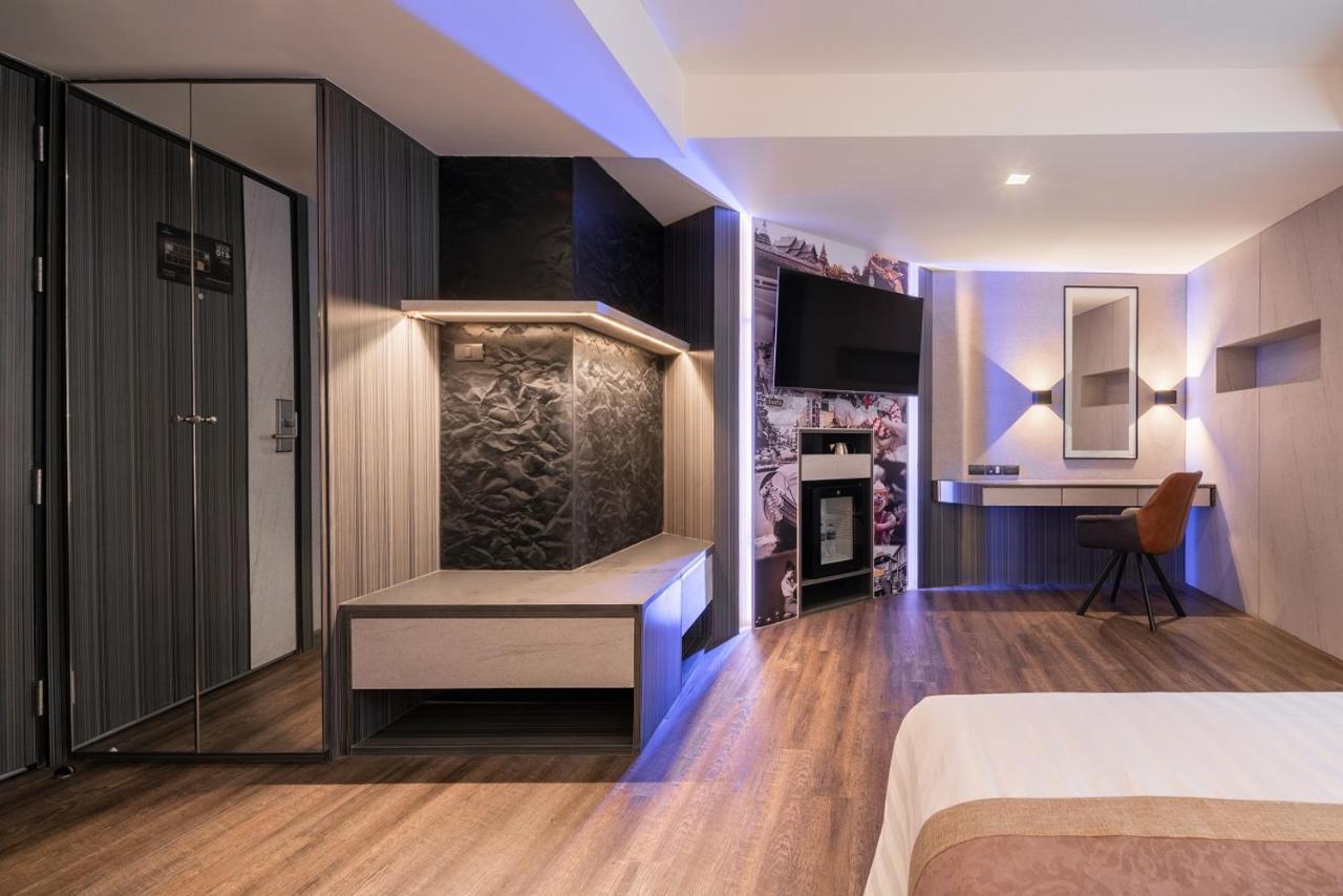 Aspira Gems Center Silom Bangkok Quarto foto