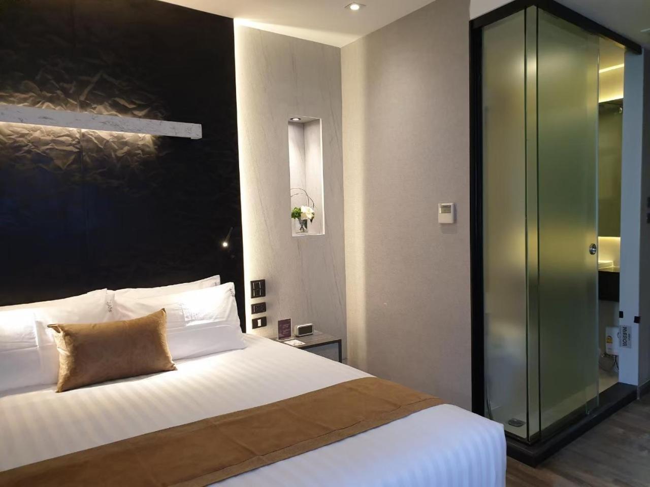 Aspira Gems Center Silom Bangkok Quarto foto